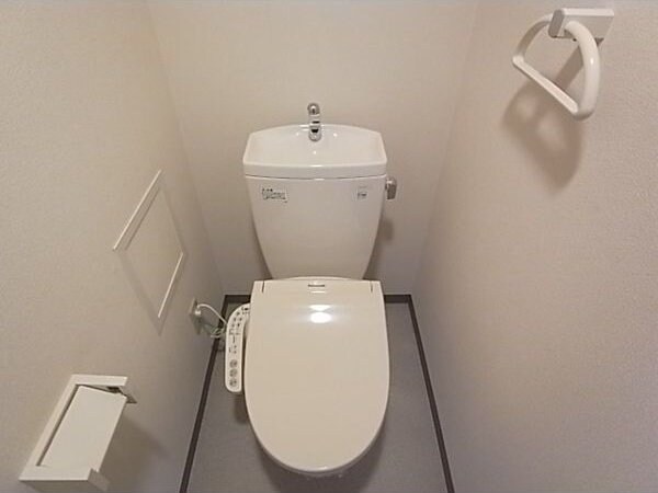 ウェルネス青葉の物件内観写真