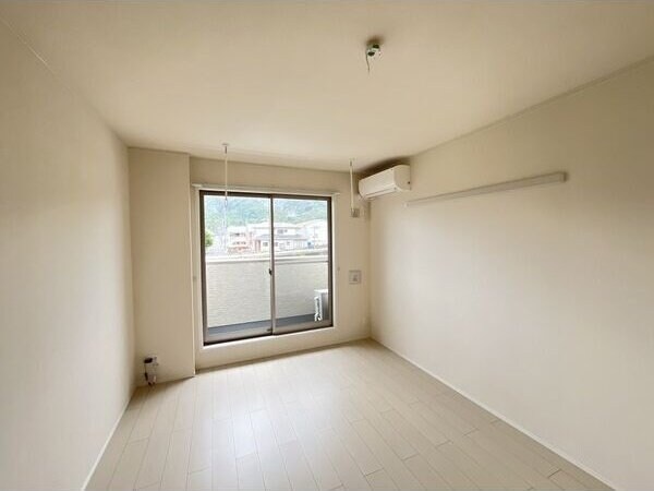 セレナヴィラ落合の物件内観写真