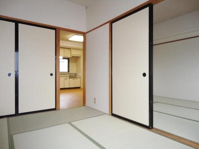 キャッスル３０５の物件内観写真