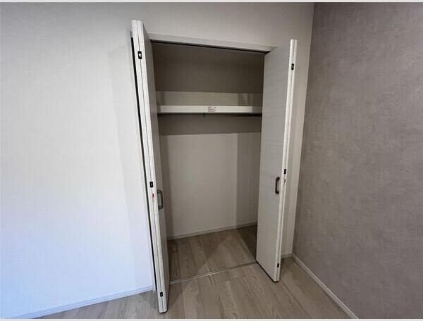 LUANA・AIR・RESIDENCE五橋の物件内観写真