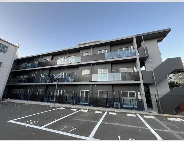 LUANA・AIR・RESIDENCE五橋の物件外観写真