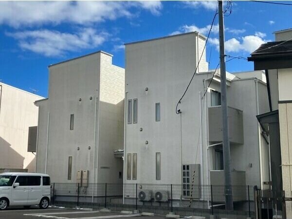 GRANDTIC南仙台の物件外観写真