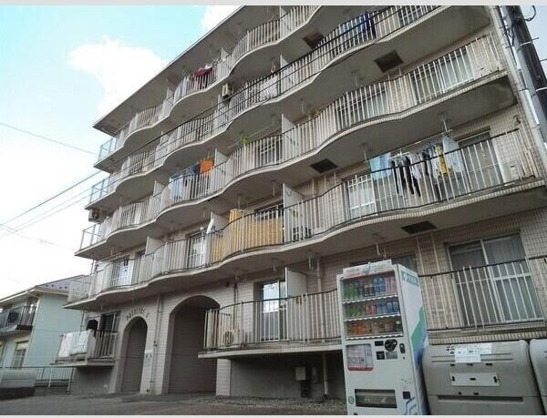 プレステージ・Sの物件外観写真