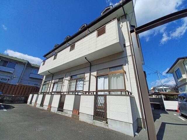 ドミールＳＵＺＵＫＩの物件外観写真