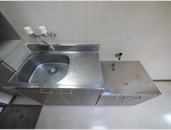 サンスイート八乙女の物件内観写真