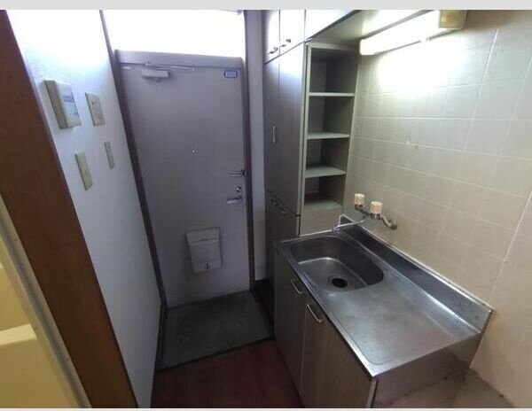 サンスイート八乙女の物件内観写真