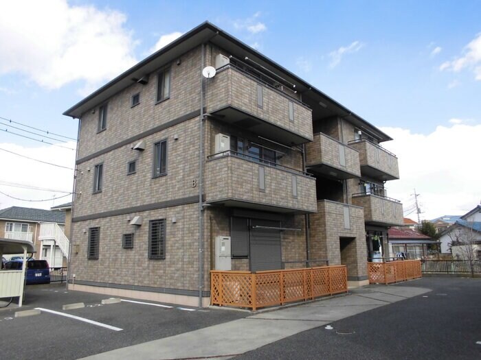 リビングタウン双葉　Ａ/Ｂの物件外観写真