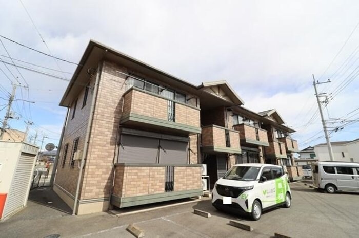 プランタンの物件外観写真