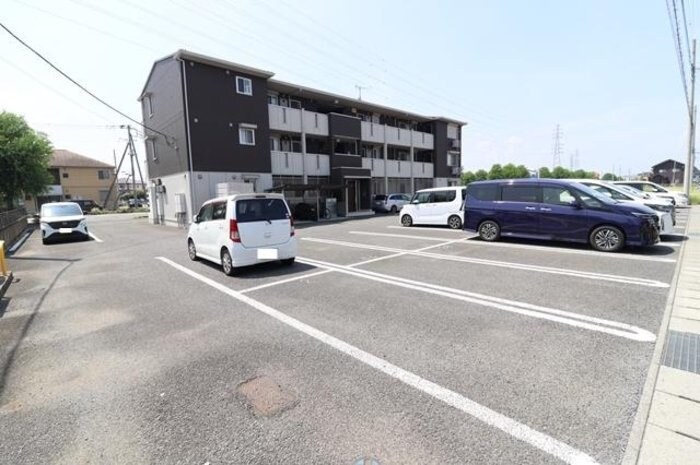 アゼリアヒルズの物件内観写真