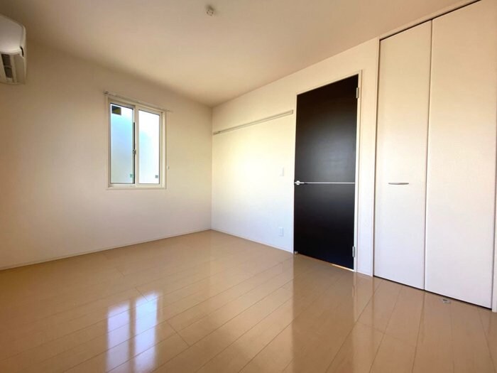 エヌ・ハーレー　Ｂの物件内観写真