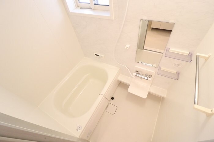 オペラハウス三光町の物件内観写真