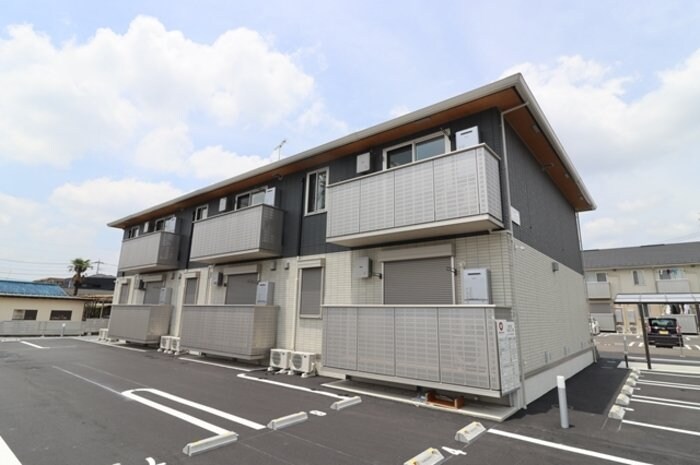 ヴォルガ　IIの物件外観写真