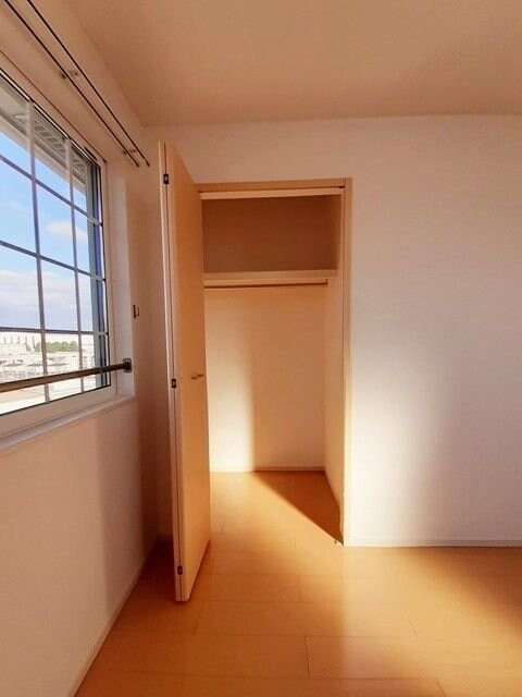 ボヌール　ヴィーロ　Iの物件内観写真