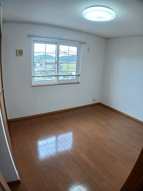 エーデルシュタイン　Ｂの物件内観写真