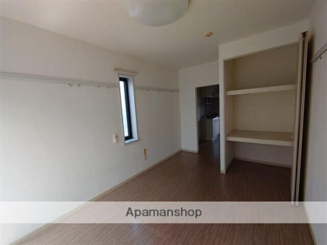 ライヴリＰ・Ｑ・Ｒの物件内観写真