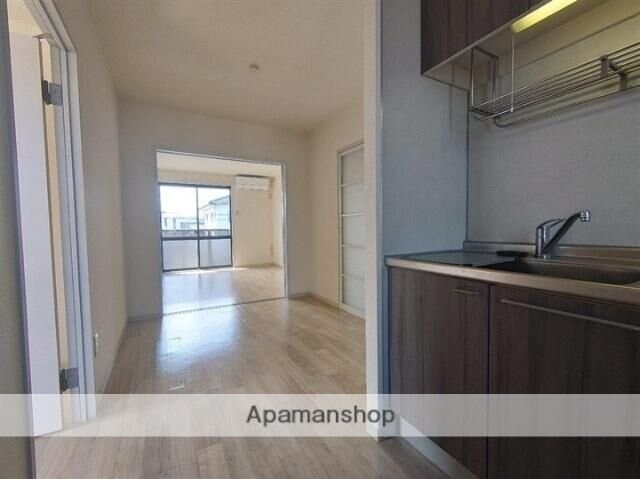 ライヴリタウンの物件内観写真