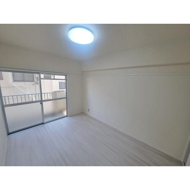 ハイツ荒川の物件内観写真