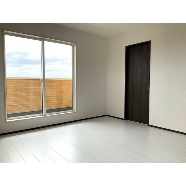 ＡＮＩＭＡＬ　ＫＩＮＧＤＯＭの物件内観写真