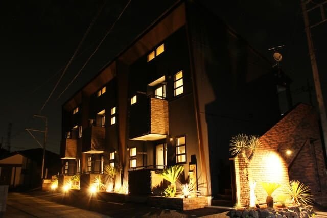 ブルックリンアパートメントの物件外観写真