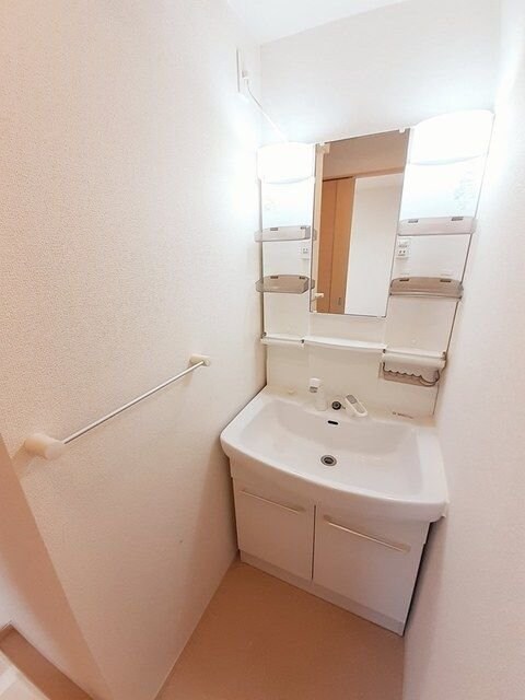 テ・ルサーマＣの物件内観写真