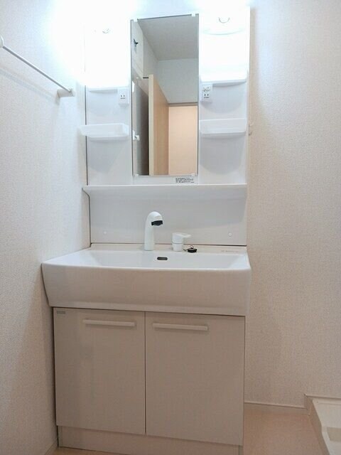 ラ・ヴィエルジュの物件内観写真