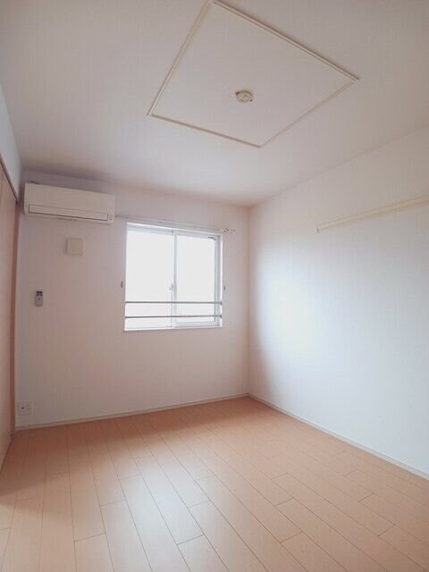 カーサプラシードＢの物件内観写真