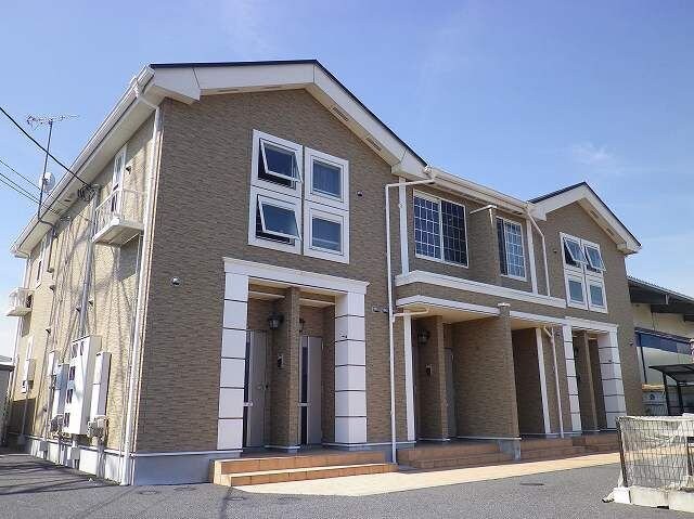 シーダープレインの物件外観写真