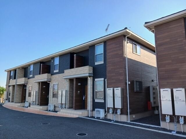 ラ　エストレーヤ　Ｂの物件外観写真