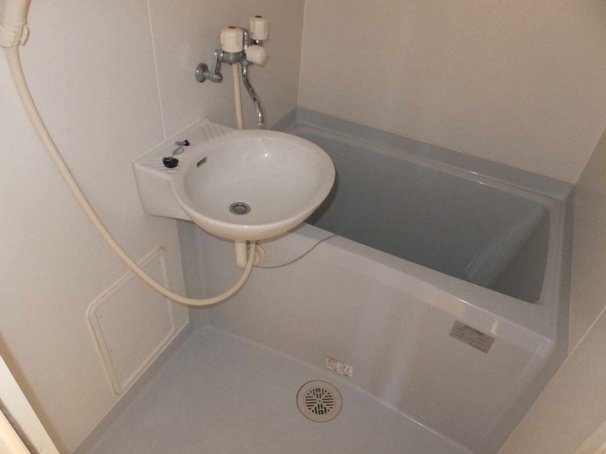 レオパレスラ　プリマヴェーラの物件内観写真