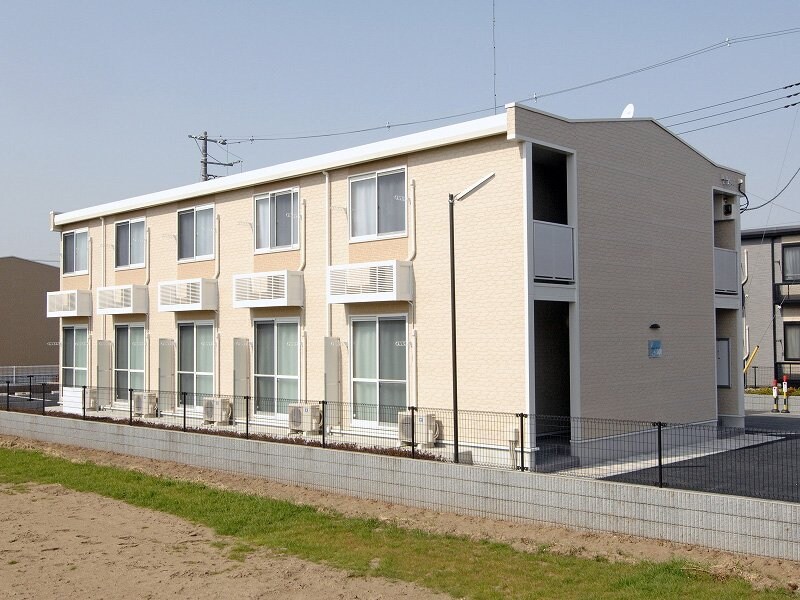 レオパレスナイス　ステイIIの物件外観写真