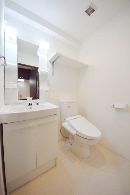 メインステージ北千住IIIの物件内観写真