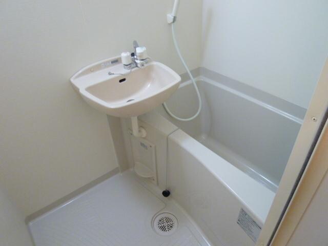 レオパレスプレステージ草加の物件内観写真