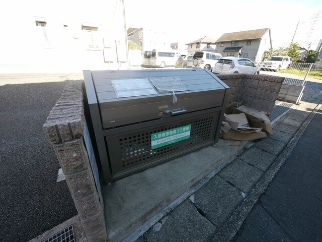 アヴァンセーヌ草加の物件内観写真