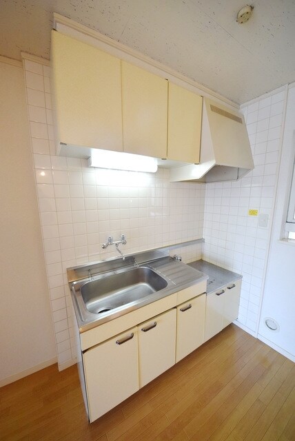 メゾンデリシュウズの物件内観写真