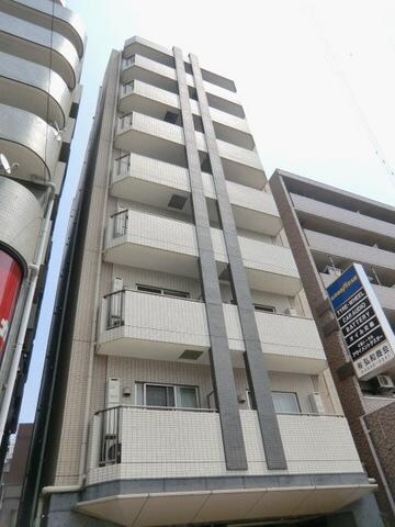 レオーネ綾瀬の物件外観写真