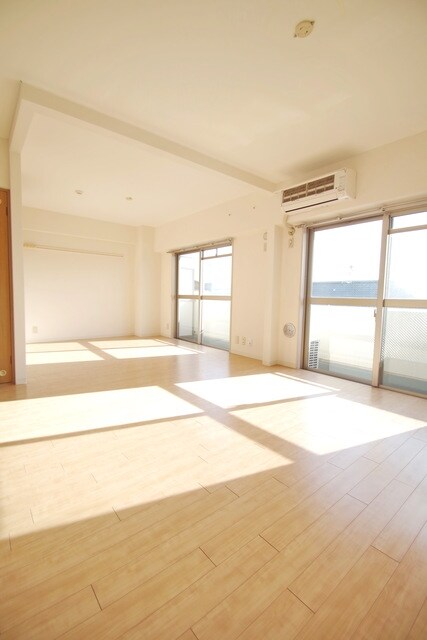 メゾンアイの物件内観写真