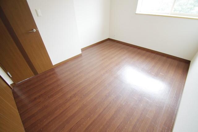 パラディの物件内観写真