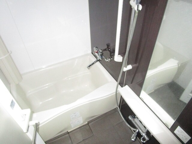 コンソラーレ本厚木の物件内観写真