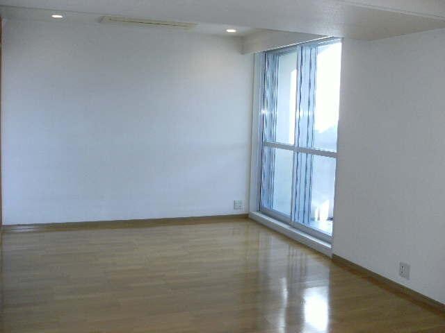 グランドメゾン三軒茶屋の物件内観写真