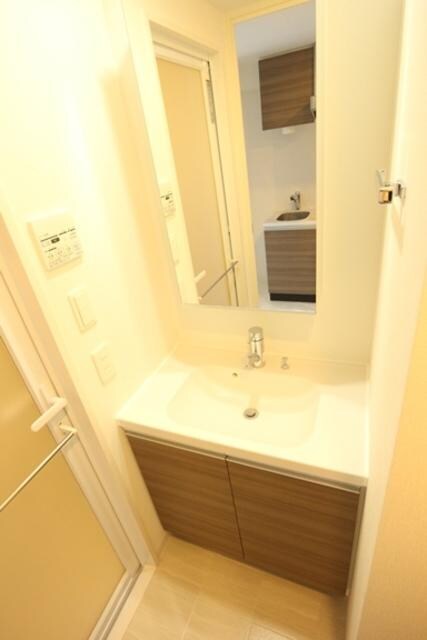 レジディア三軒茶屋IIIの物件内観写真