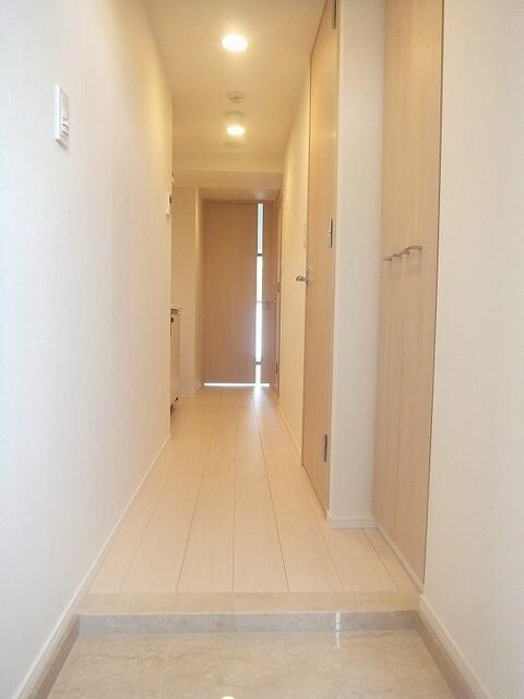 メイクスデザイン東新宿の物件内観写真