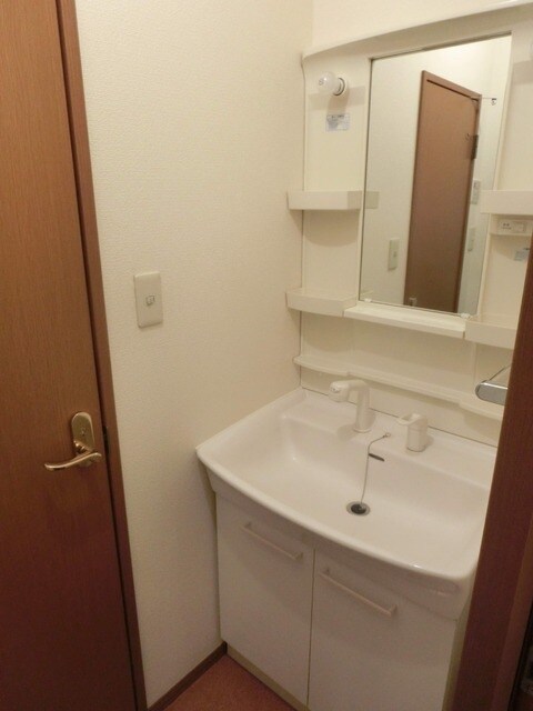 レーヴ平和台の物件内観写真