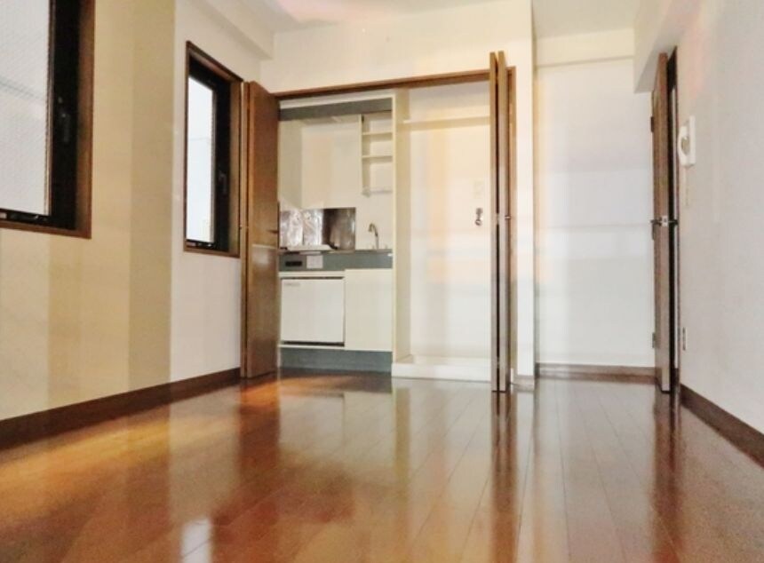 ヴィアーレＭの物件内観写真