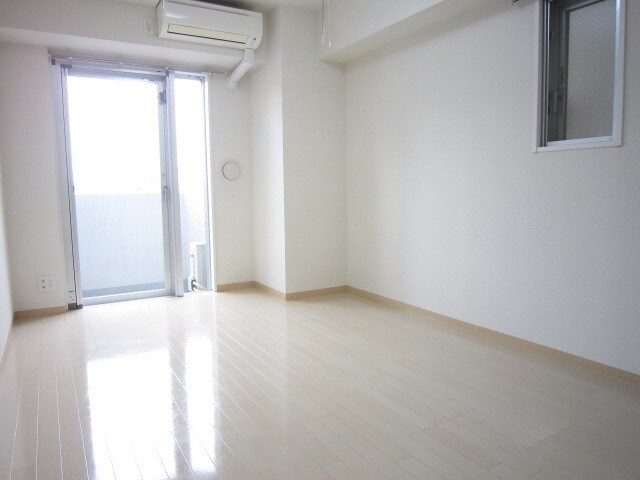 プライムアーバン白山の物件内観写真