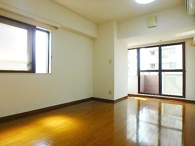 ＫＤＸレジデンス千駄木の物件内観写真