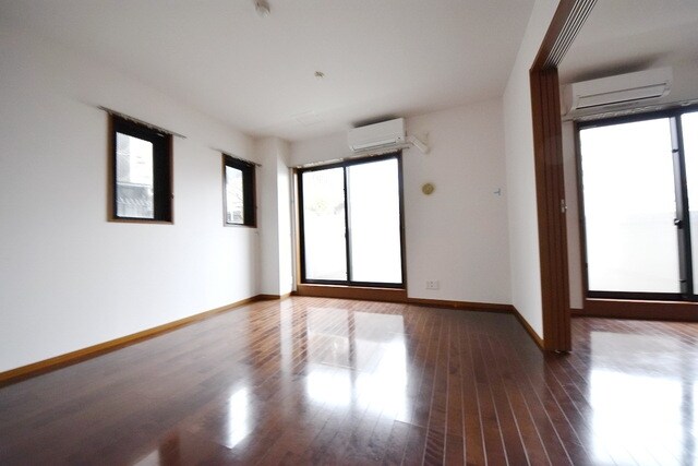 レーブロジュメンの物件内観写真