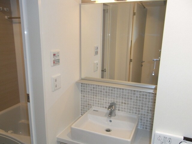 コンフォリア東池袋ＷＥＳＴの物件内観写真