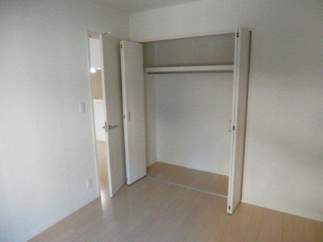 シャイン若宮の物件内観写真