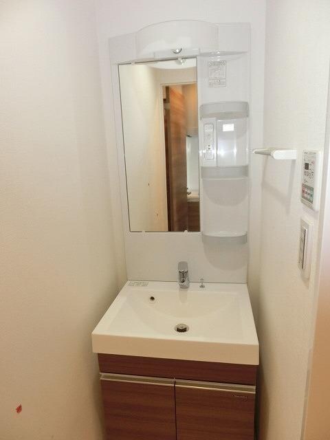 スカイレジデンス中落合の物件内観写真