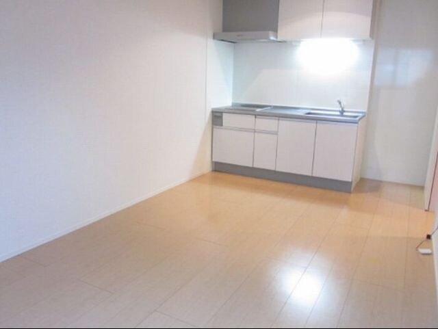 ガーデンヴィラＭＩＹＡＢＩの物件内観写真